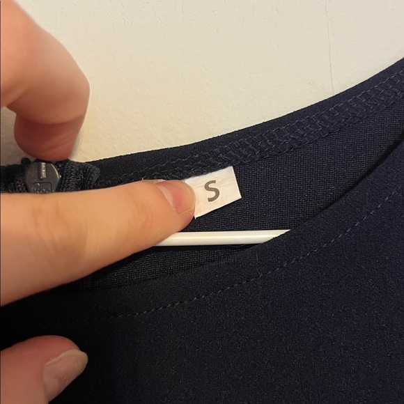 NWOT Elegant Navy Blue Ruffle Short Sleeve Fishtail Peplum Midi Dress Small - Picture 7 of 16